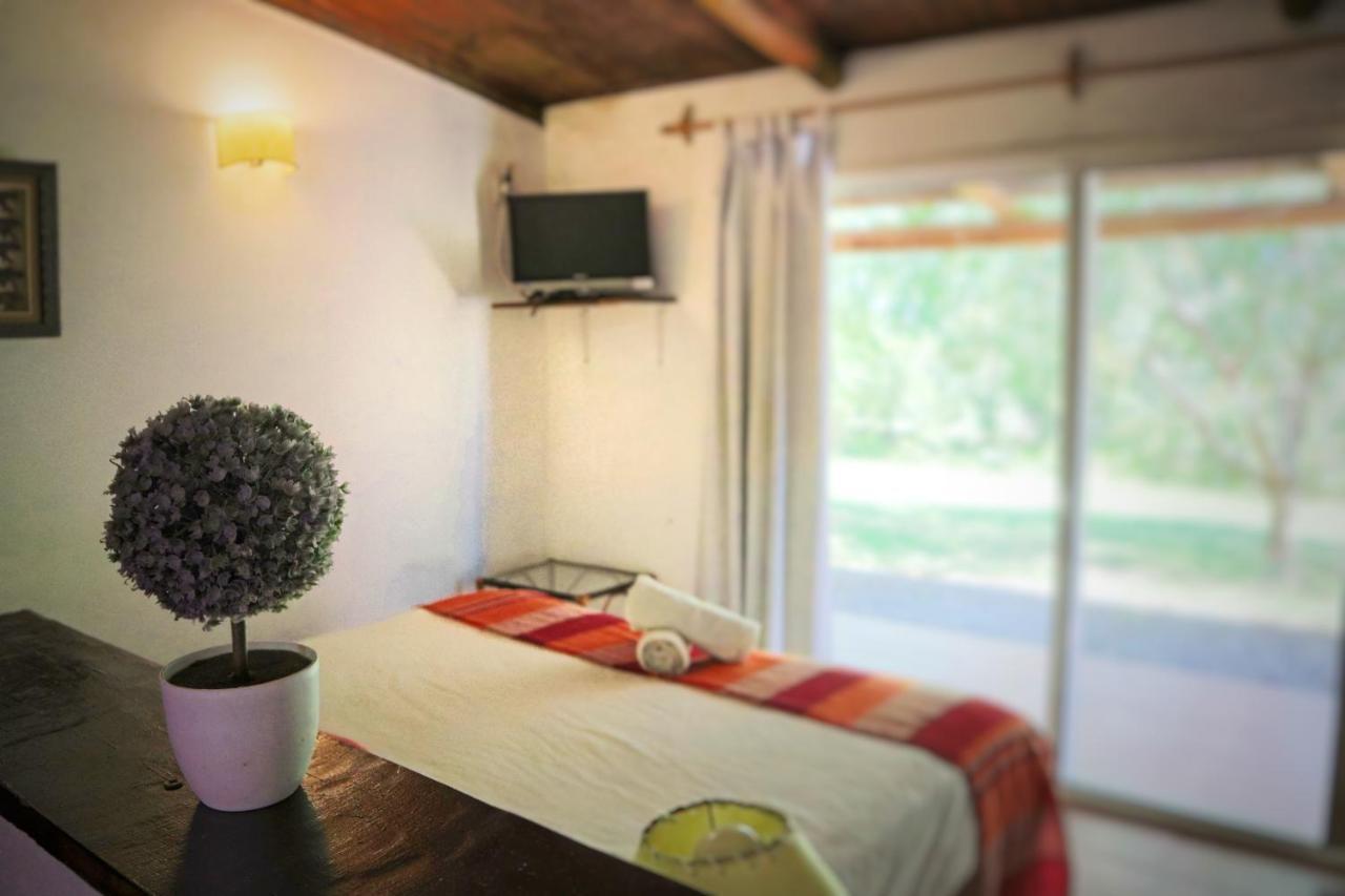 Casa De Campo Lo De Fatsia Колонія-дель-Сакраменто Екстер'єр фото